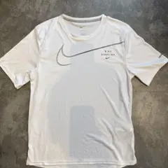 NIKE ランニング　Tシャツ　Sサイズ