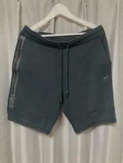 NIKE ショートパンツ　ブラック　L