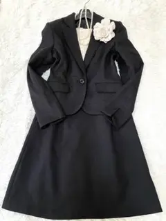 【美品】Lavannor フォーマルスーツ　レース　入学　卒園