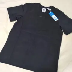 アディダスオリジナルス　Tシャツ　新品