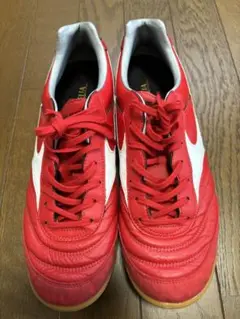 Mizuno Morelia フットサルシューズ レッド28.0cm