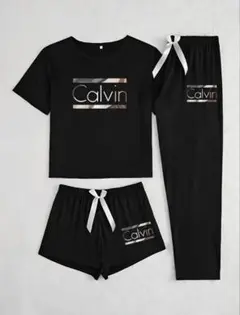 【✨Calvinロゴ　セットアップ✨】 半袖&パンツ　ルームウェア　パジャマ