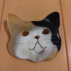 【極美品】水牛の角　ブローチ　ねこ　ネコ　猫