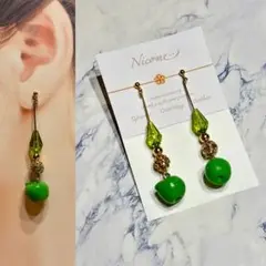 【1点限り】青りんごイヤリング ピアス ゴールド