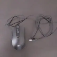 HyperX 有線マウス
