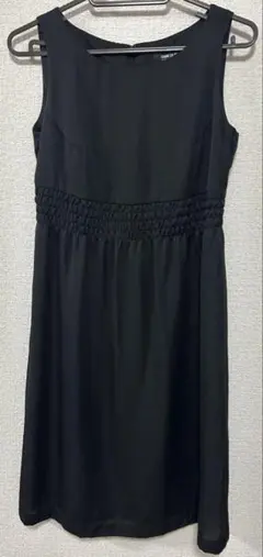 COMME CA ISM ブラックノースリーブワンピース M