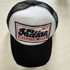 The Indian Skeleton Dink トラッカーキャップ