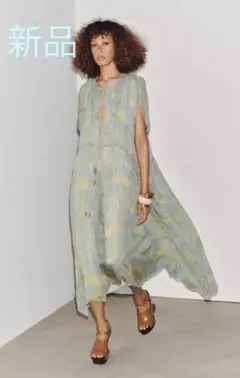 新品タグ付2万円！ZARA ザラ＊フラワープリントワンピース　XS