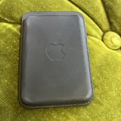 【中古】Apple純正　iPhone ファインウーブンウォレット　ブラック