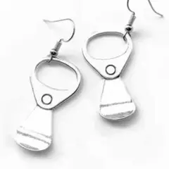 Item thumbnail for item 16be6731-955b-46c2-bd7b-a5de31181e0f