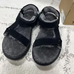 最終値下げ　新品　テバ　サンダル　26センチ