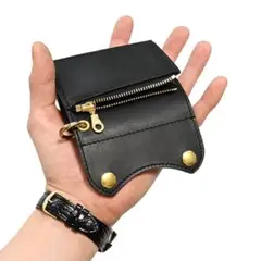 牛革コンパクトトラッカーウォレット ブラックレザー カウハイド ミニショート財布