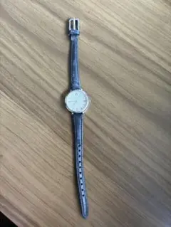 【要電池交換】FOSSIL シルバー レザー 腕時計
