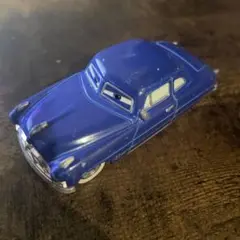 カーズトミカ　ドックハドソン　スタンダードタイプ