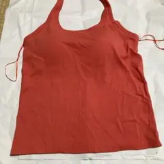 UNIQLO AIRismブラトップ　RED