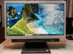 ESPRIMO K556/P Pentium G4400 Windows 11