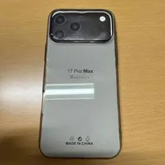 新品未使用 iPhone 17 Pro Max ケース 5