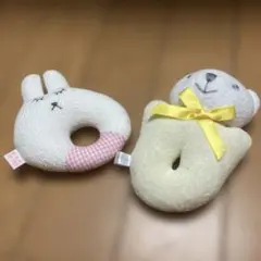 うさぎとクマのドーナツ型ラトル