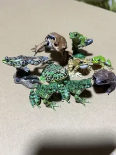 カエルフィギュア