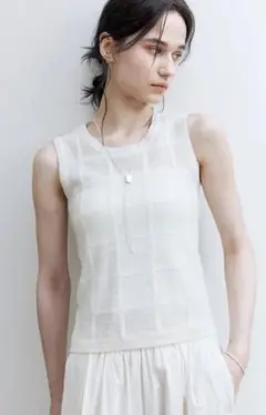 ホワイト チェック柄 ノースリーブニット