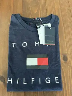 新品未使用　トミーヒルフィガーTシャツ 150センチ