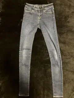 UNIQLO スキニーデニム ウルトラストレッチ