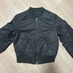 Item thumbnail for item e31cfb6a-7f4a-41dd-8cb3-e0f226178439