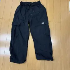 ラブトキシック　カーゴパンツ　黒　140 S