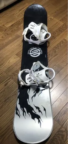 SANTA CRUZボード Salomon ビンディング