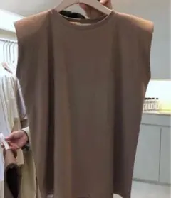 シンプルフレンチスリーブTシャツ