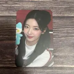 ITZY 両面トレカ 1枚 リア