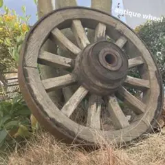 《輸入雑貨》アンティーク車輪 本物 アイアン 天然木材 左側 1点もの