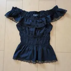 【USED】ベッツィージョンソン　ニューヨーク【４】ブラックフリルブラウス