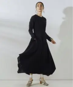 UN3D. アンスリード バックフレアドッキングワンピース