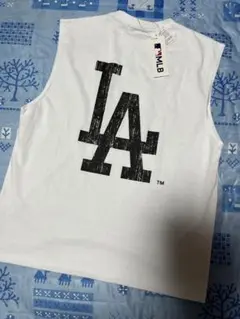 Item thumbnail for item 2c491040-9f89-4339-8eed-e9982142b2e6