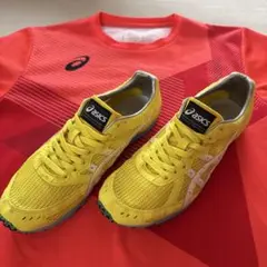 26.0cm asics イエロー ランニングシューズ