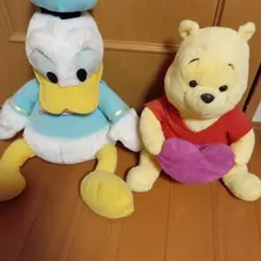ドナルドダックとプーさんのぬいぐるみセット