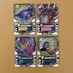 仮面ライダー トレーディングカード 4枚セット