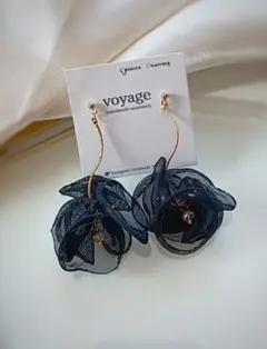 Item thumbnail for item 636b4e75-6ae6-4e52-9f43-e04a3bdc8b3f