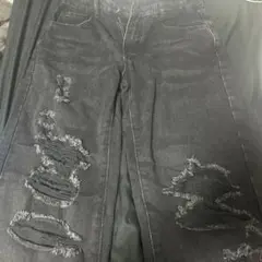 古着 ダメージ加工 黒デニムパンツ