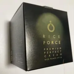 ライスフォース プレミアムパーフェクトクリーム薬用湿潤クリームRF-P30g