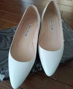 MANOLO BLAHNIK マノロブラニク BB flat　ホワイト　35