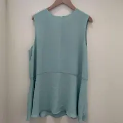 ユニクロ　ノースリーブ