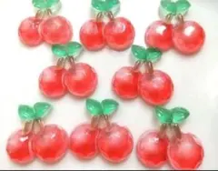 さくらんぼのデコパーツ♥️ ８個セット