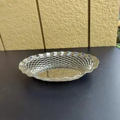ステンレス　小物入れ