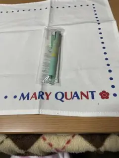 SALE❣️新品 MARY QUANT フリクションペン(グリーン)