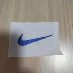 Nike 刺繍ロゴ