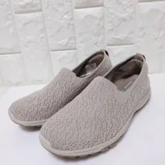 極美品♢スケッチャーズ スリッポン リラックスフィット ニット ストレッチ 24