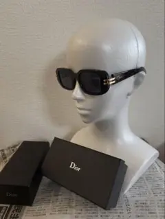 【新品】　DIOR サングラス