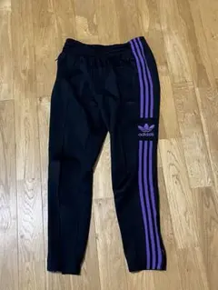 adidas 3本ライン ジャージパンツ 黒・紫